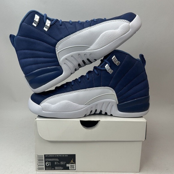 Nike Shoes Air Jordan 12 Retro SE GS “Indigo/Legend Blue” 2024 - Picture 3 of 5